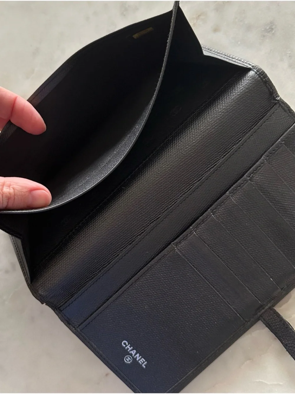 CHANEL Black Caviar Leather Long Wallet with CC Button - Picture 4 of 10